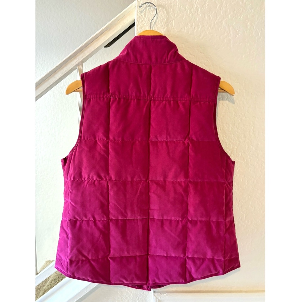 Orvis Women’s Quilted Vest Small Magenta Outdoor Winter Lined Outerwear Feathers - Picture 11 of 16